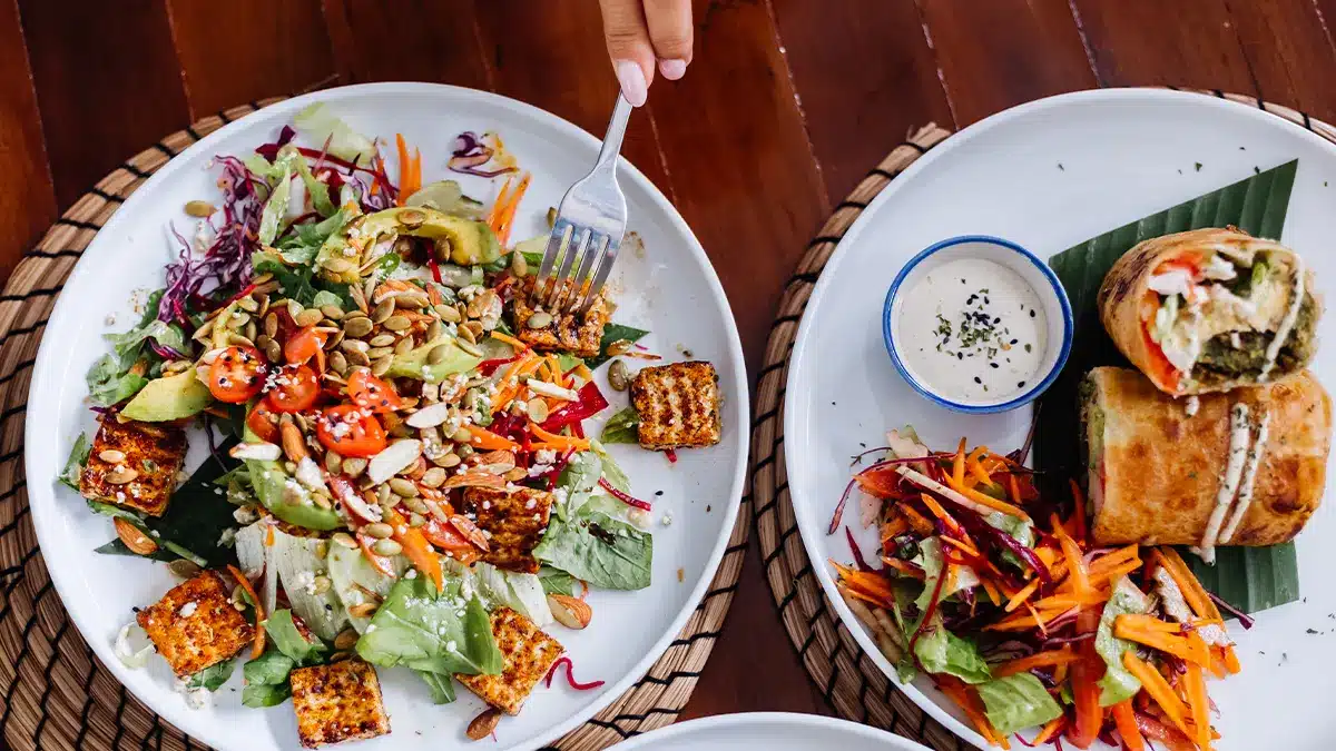 Vegan and vegetarian restaurants in Penticton near Skaha Hills